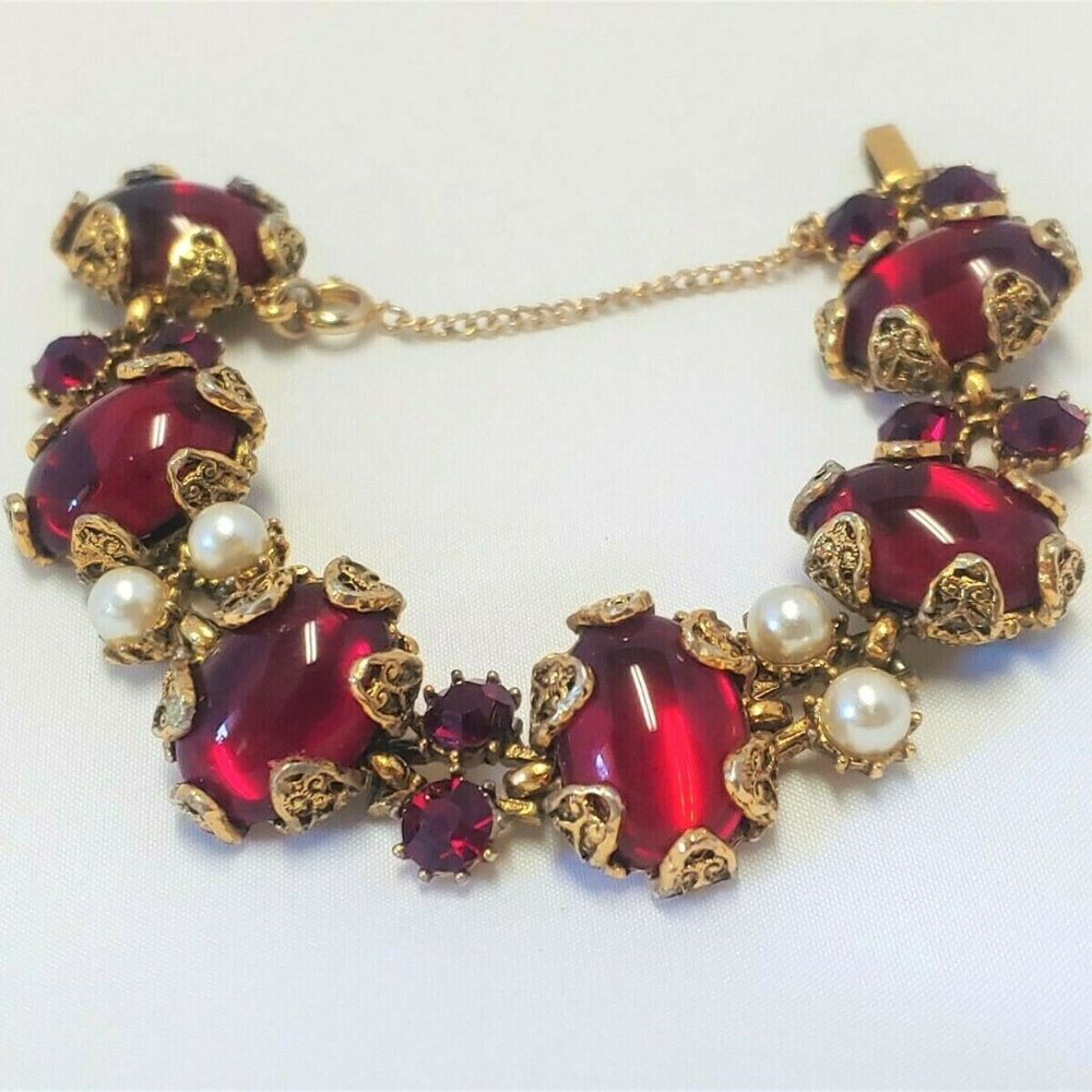 VTG HOLLYCRAFT RED CABOCHON RHINESTONE BRACELET